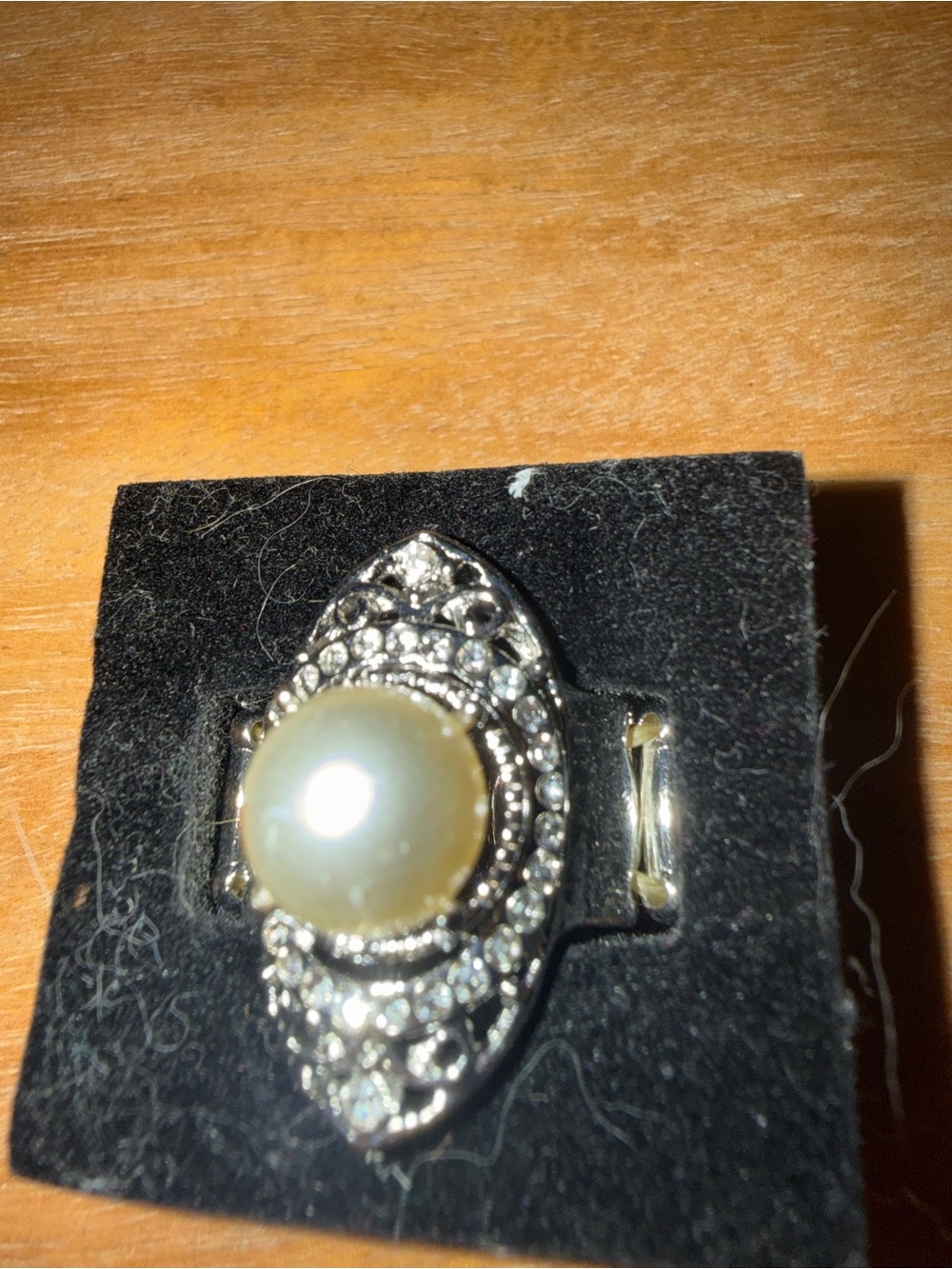 Statement Pearl and Crystal Ring - Silver Tone - Picture 4 of 4
